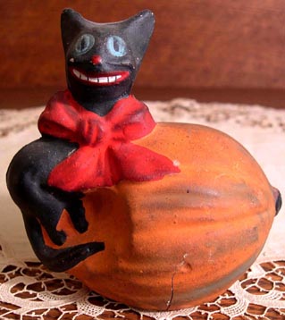 Early Rare Vintage Hallowe'en Cat & Pumpkin Composition Candy Container, Germany, Ca. 1910, Original Paint, Hard-to-Find Old Decoration: $350.00